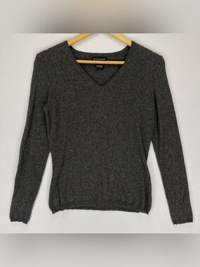 Sutton Studio Cashmere Sweater Women’s Small Gray V-Neck Knit 100% Cashmere